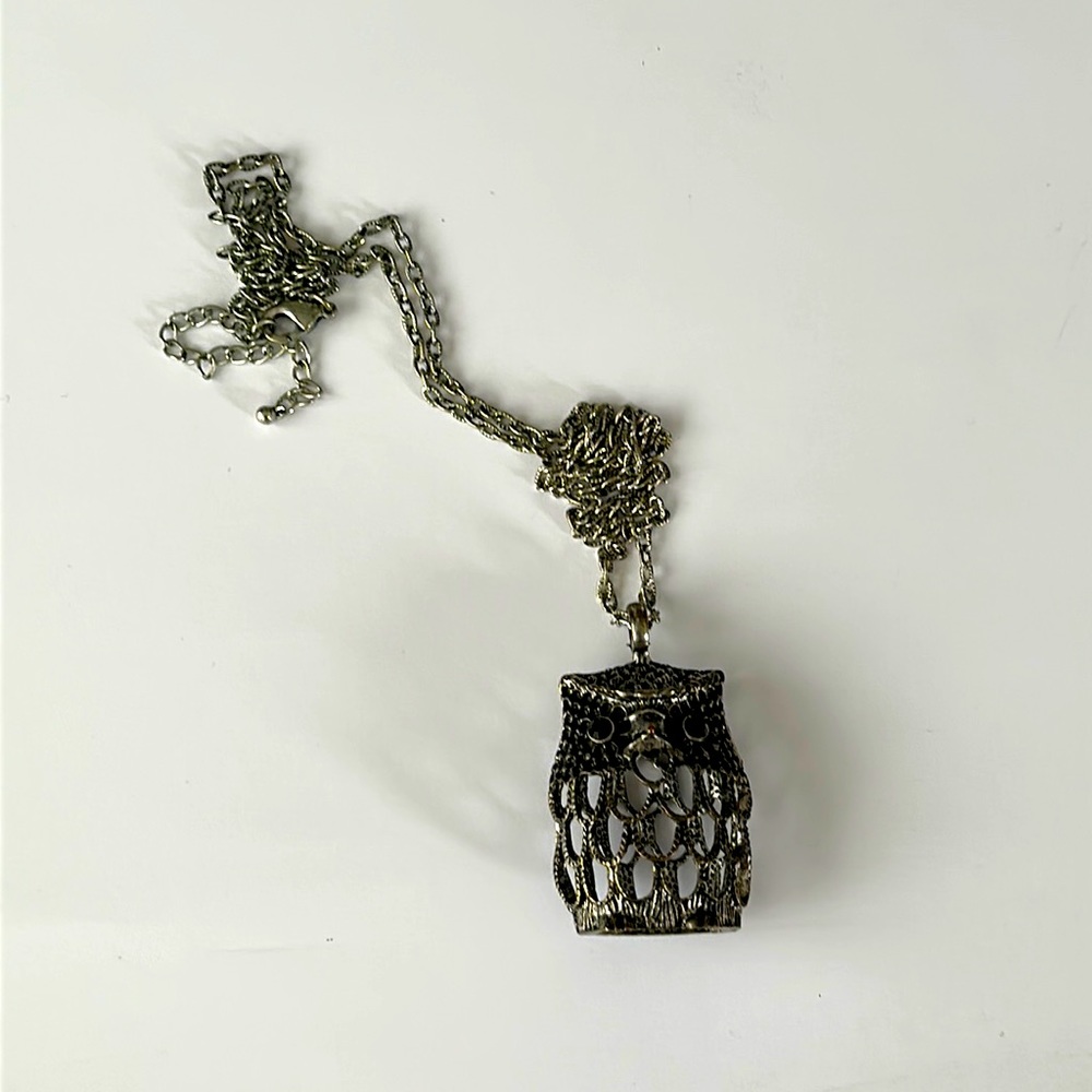 Owl necklace with long chain